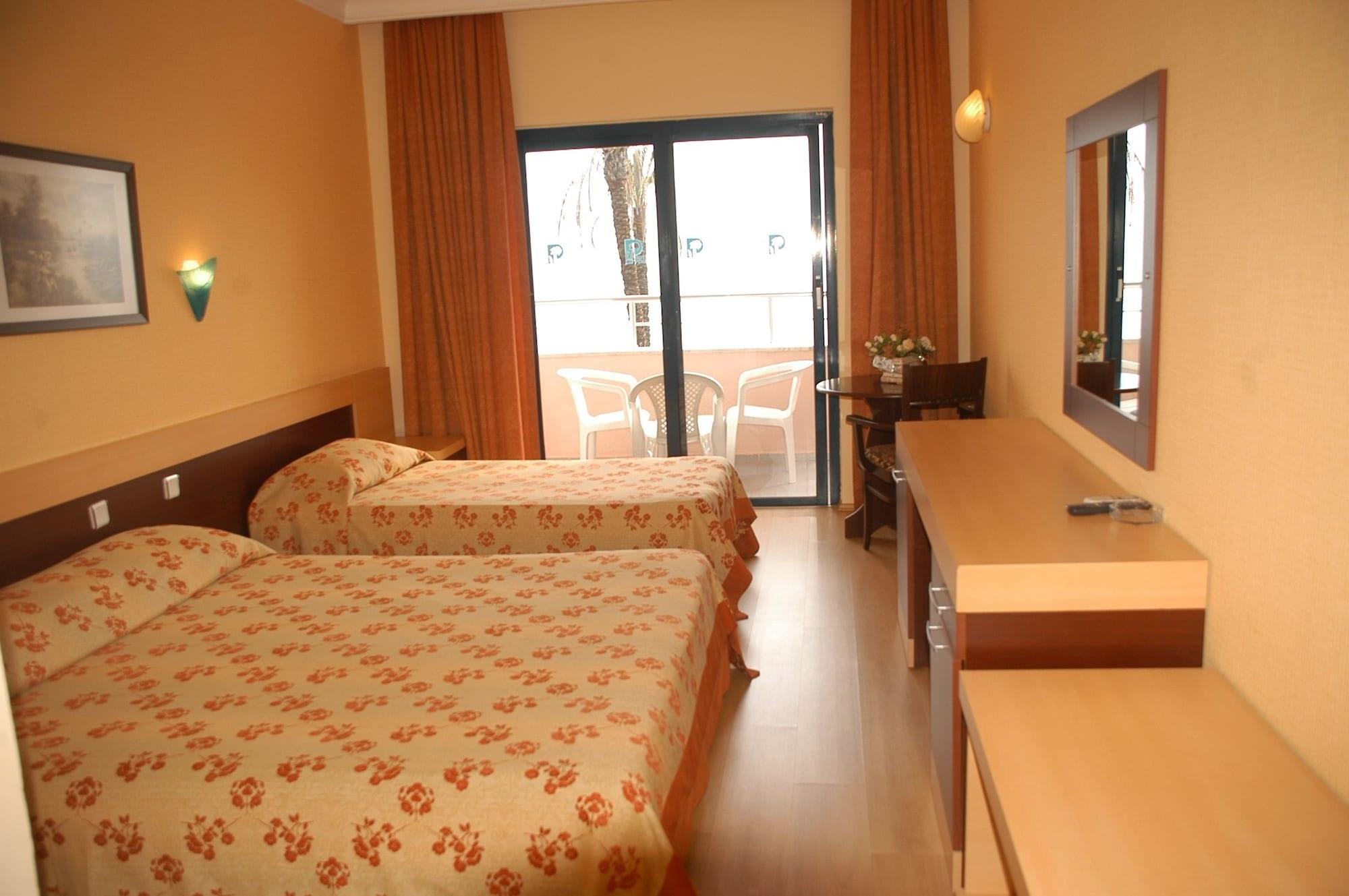 Club Hotel Rama เบลดิบี ภายนอก รูปภาพ