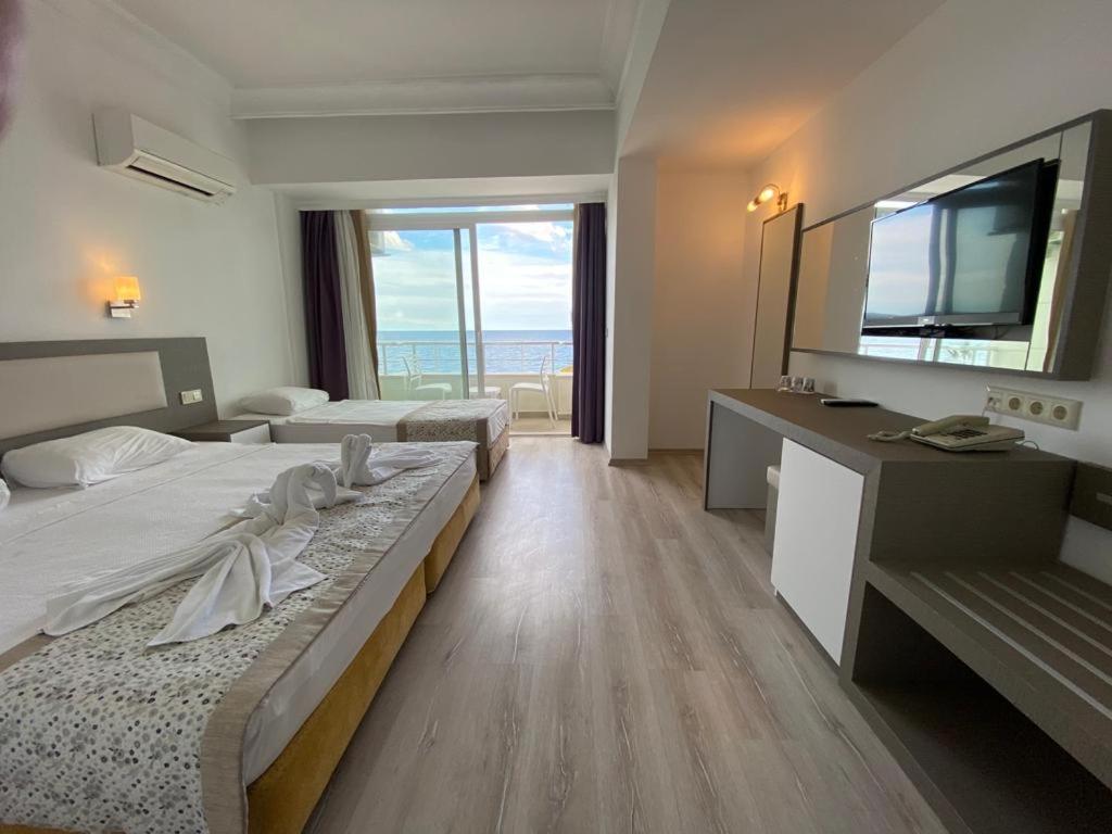 Club Hotel Rama เบลดิบี ภายนอก รูปภาพ